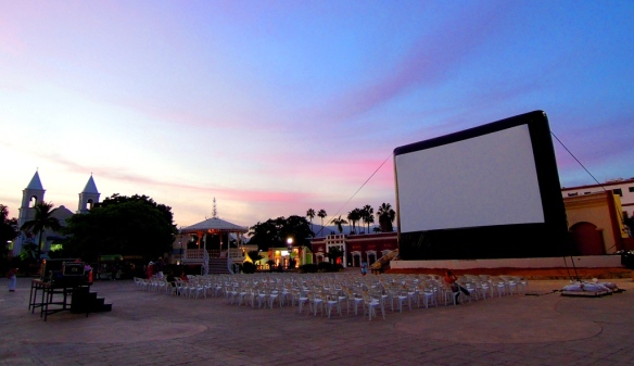 cine-en-la-plaza-de-san-josc3a9